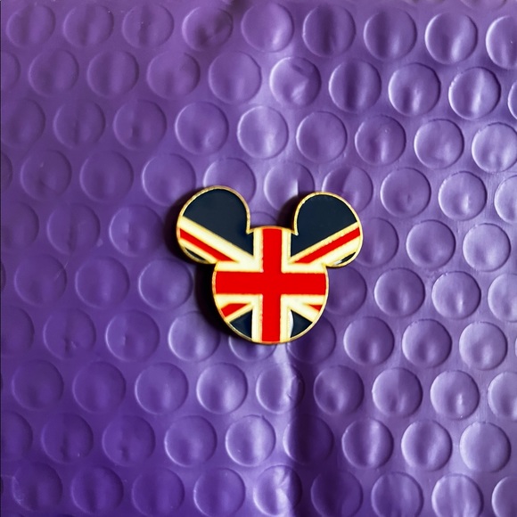 Meet your Posher, Angel - Picture 2 of 3